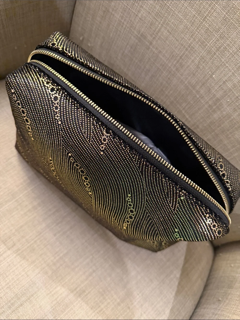 Lux Metallic Black & Gold Cosmetic Zip Pouch NWOT